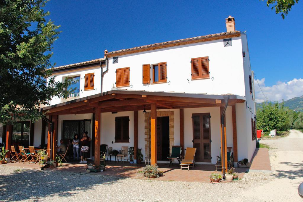 Villa Masseria Spadone Civitella Casanova Exterior foto